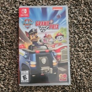 Nickelodeon Paw Patrol Grand Prix Game - Red and Blue